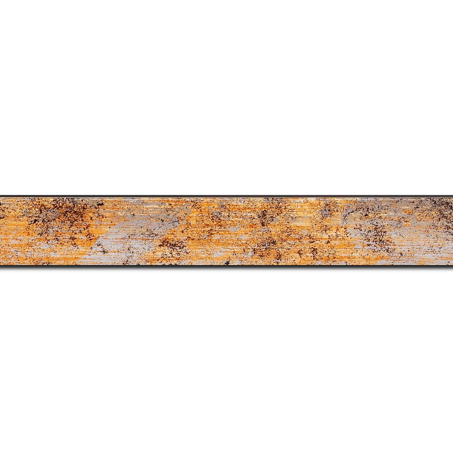 Pack par 12m, bois profil concave largeur 2.4cm de couleur orange moucheté fond argent (longueur baguette pouvant varier entre 2.40m et 3m selon arrivage des bois)