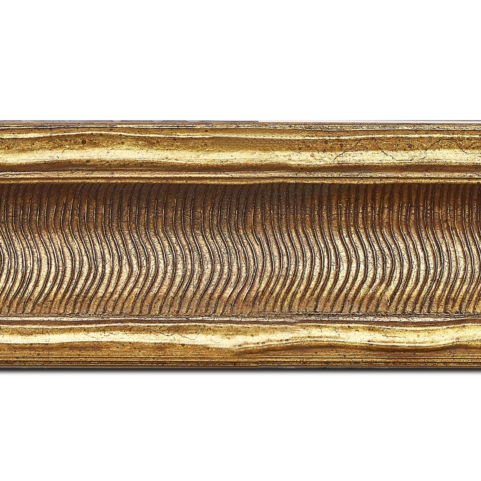 Baguette longueur 1.40m bois profil incurvé largeur 8.5cm or antique