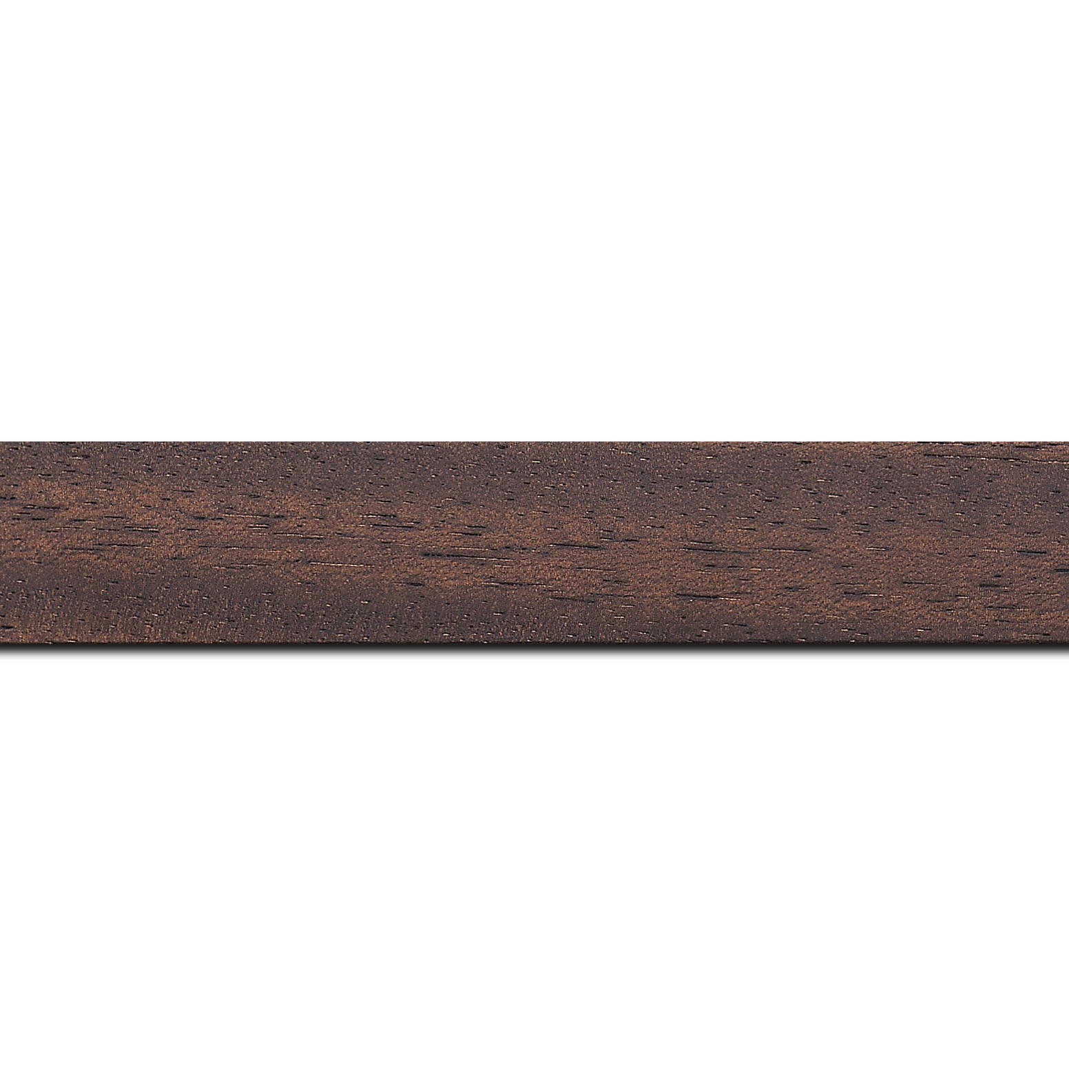 Pack par 12m, bois profil plat largeur 3cm couleur marron foncé satiné (longueur baguette pouvant varier entre 2.40m et 3m selon arrivage des bois)