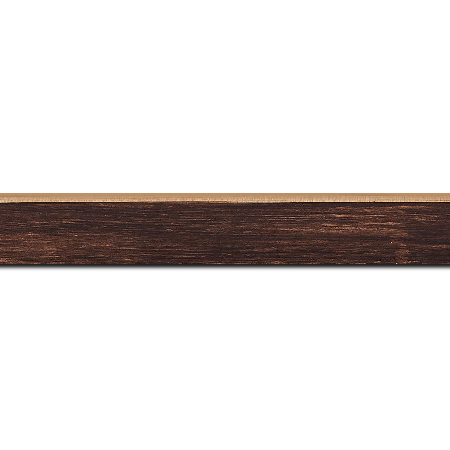 Baguette longueur 1.40m bois profil arrondi en pente plongeant largeur 2.4cm couleur marron effet ressuyé, angle du cadre extérieur filet naturel