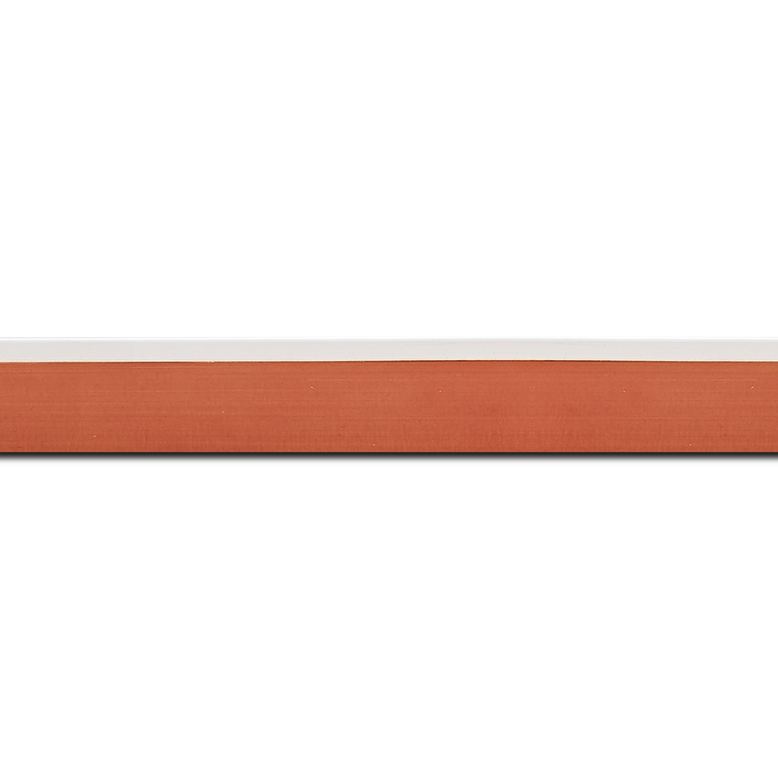 Baguette longueur 1.40m bois profil en pente plongeant largeur 2.2cm couleur orange laqué filet extérieur blanc laqué