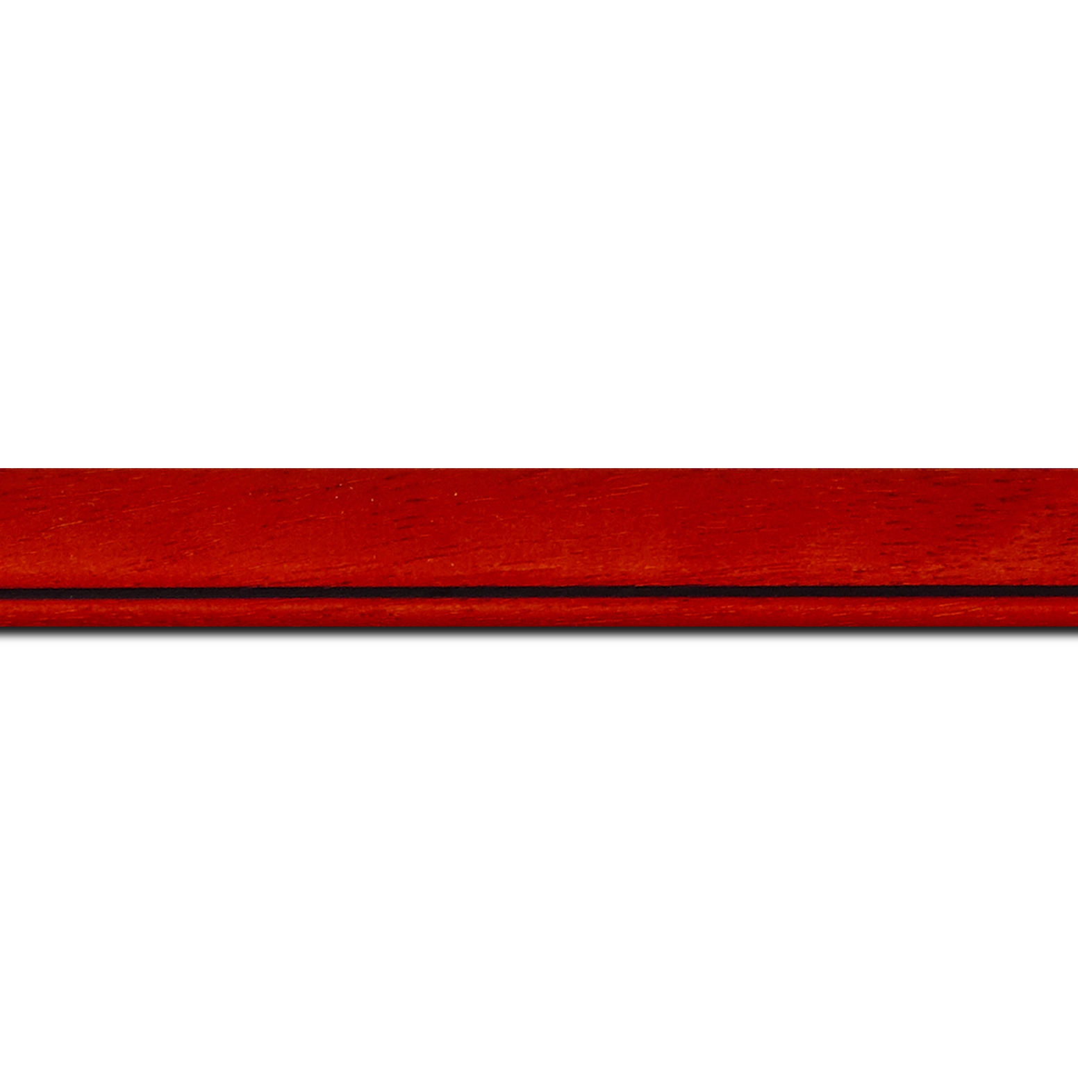 Pack par 12m, bois profil bombé largeur 2.4cm couleur rouge cerise satiné filet noir(longueur baguette pouvant varier entre 2.40m et 3m selon arrivage des bois)