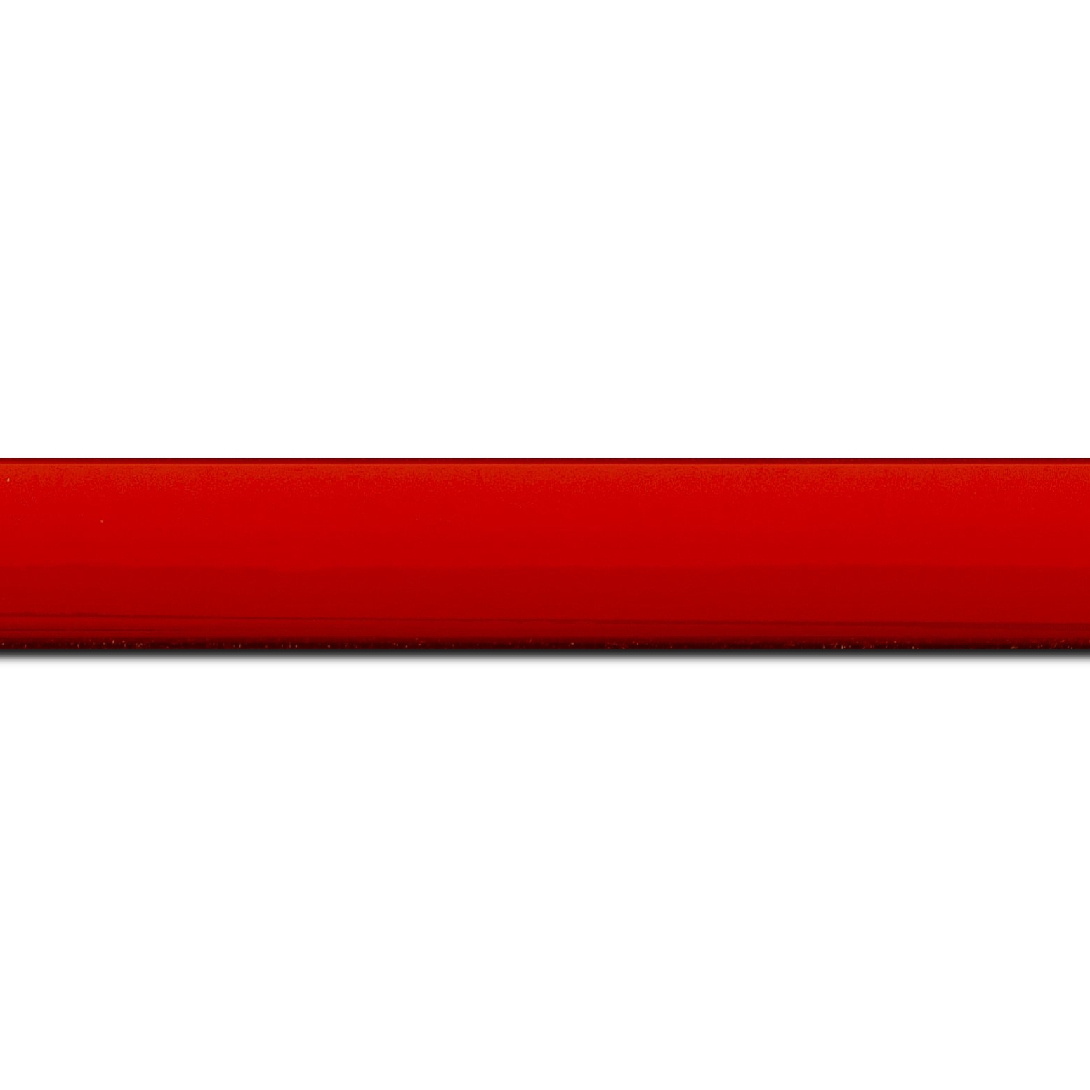 Baguette longueur 1.40m bois profil méplat largeur 2.3cm couleur rouge laqué