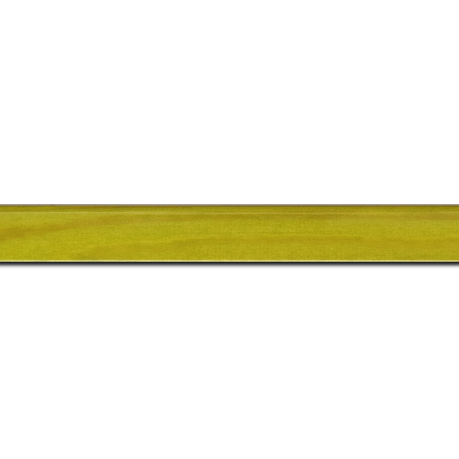 Baguette longueur 1.40m bois profil arrondi plongeant largeur 2cm couleur vert anis vernis sur pin (veine du bois apparent)