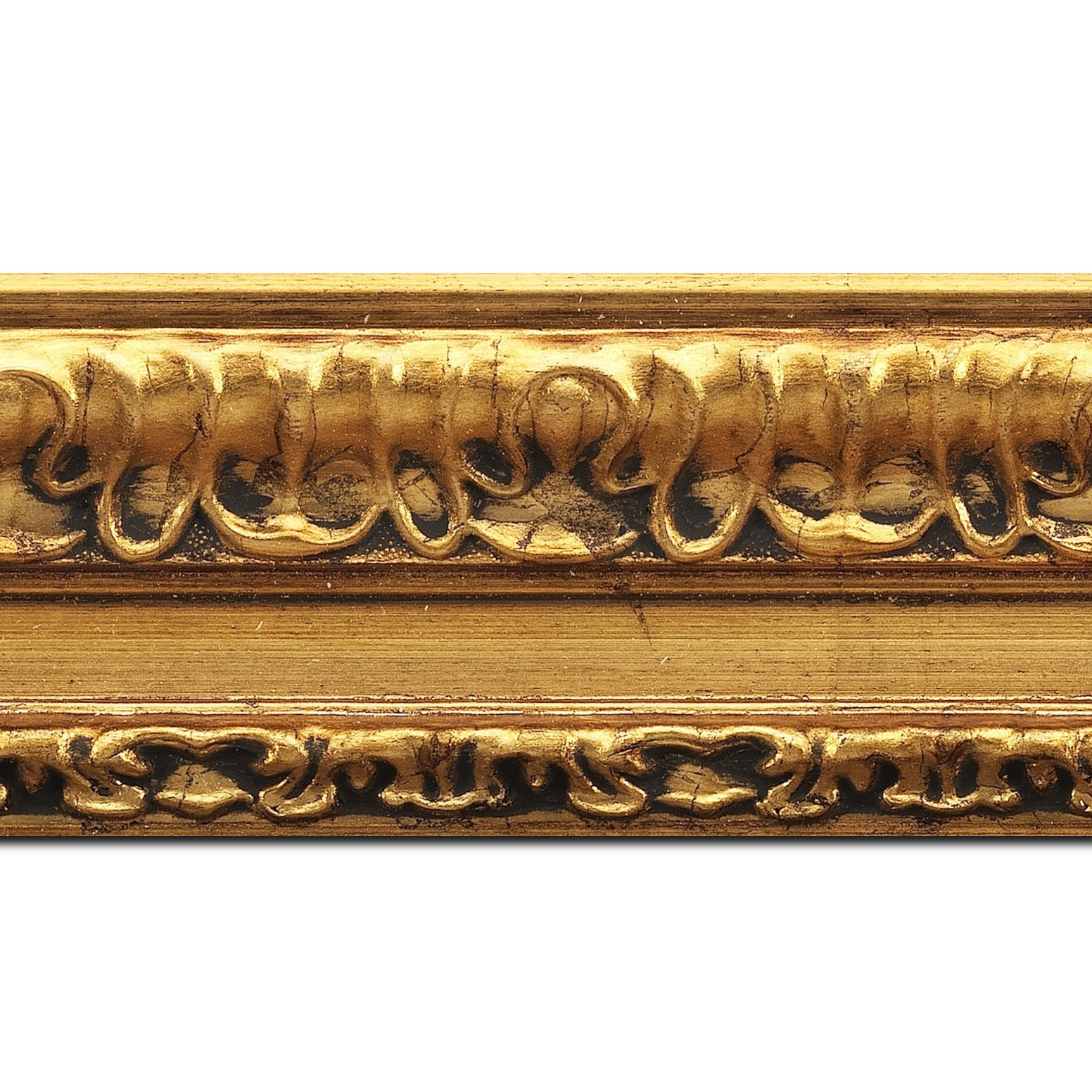 Baguette longueur 1.40m bois profil incurvé largeur 8cm or antique classique