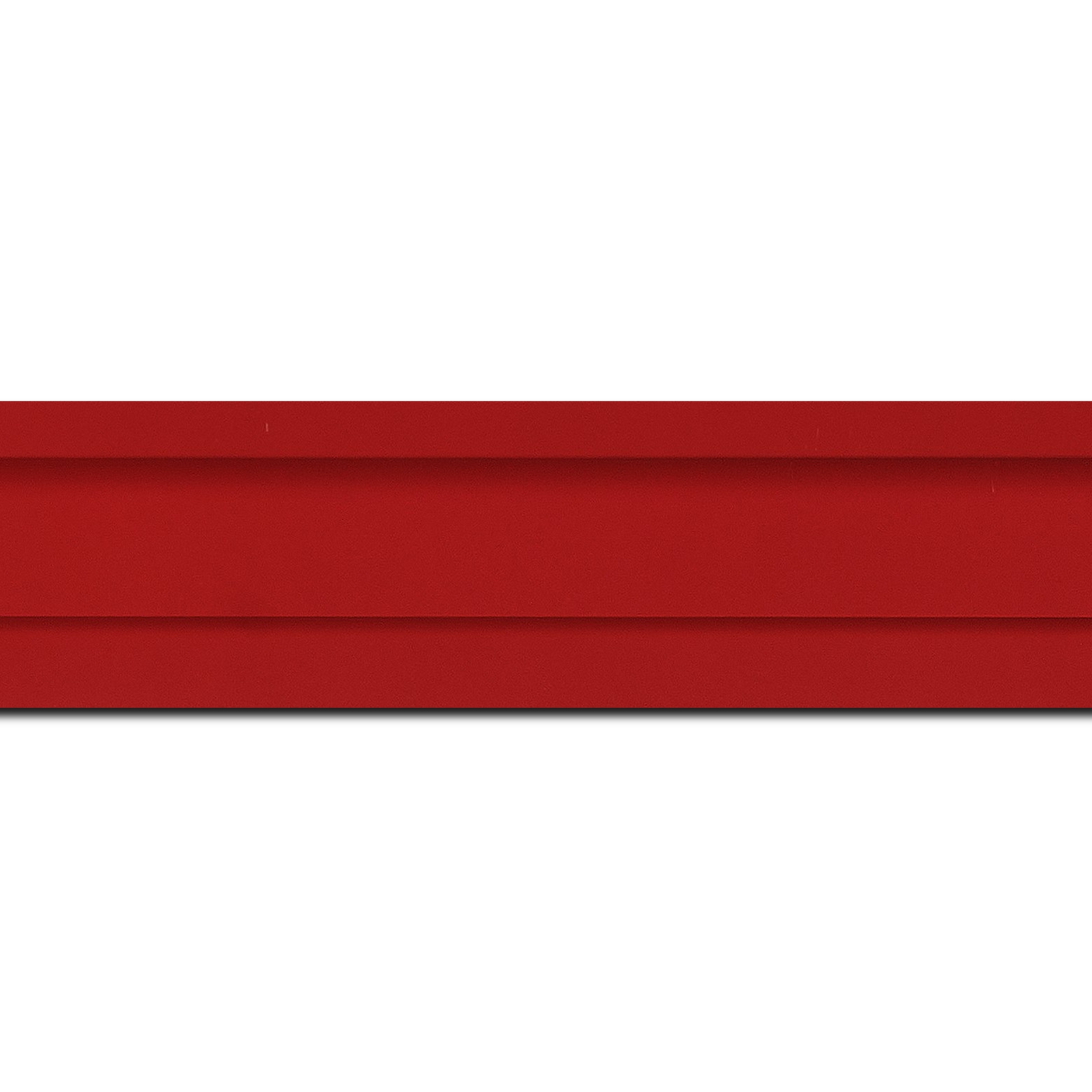 Pack par 12m, bois caisse américaine profil escalier largeur 4.4cm rouge ferrari mat   (spécialement conçu pour les châssis d'une épaisseur jusqu’à 2.5cm )(longueur baguette pouvant varier entre 2.40m et 3m selon arrivage des bois)
