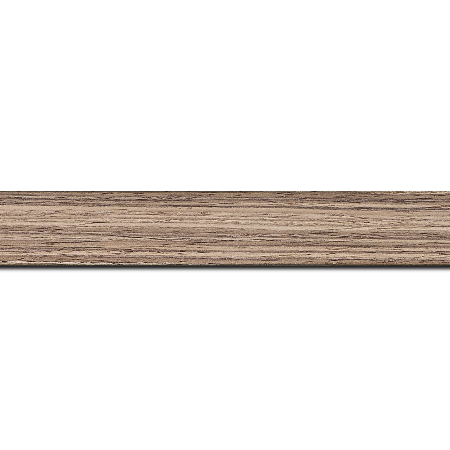 Pack par 12m, bois profil plat largeur 2.5cm plaquage noyer haut de gamme(longueur baguette pouvant varier entre 2.40m et 3m selon arrivage des bois)