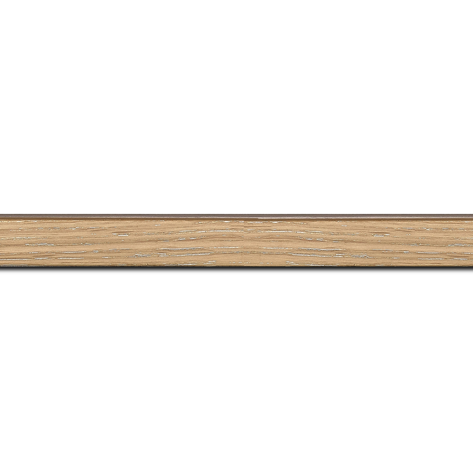 Pack par 12m, bois profil plat largeur 1.5cm  plaquage chêne blanchi haut de gamme(longueur baguette pouvant varier entre 2.40m et 3m selon arrivage des bois)