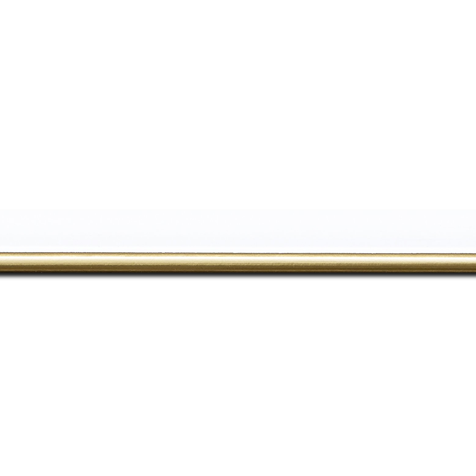 Baguette longueur 1.40m bois profil arrondi largeur 2.1cm couleur blanc mat filet or