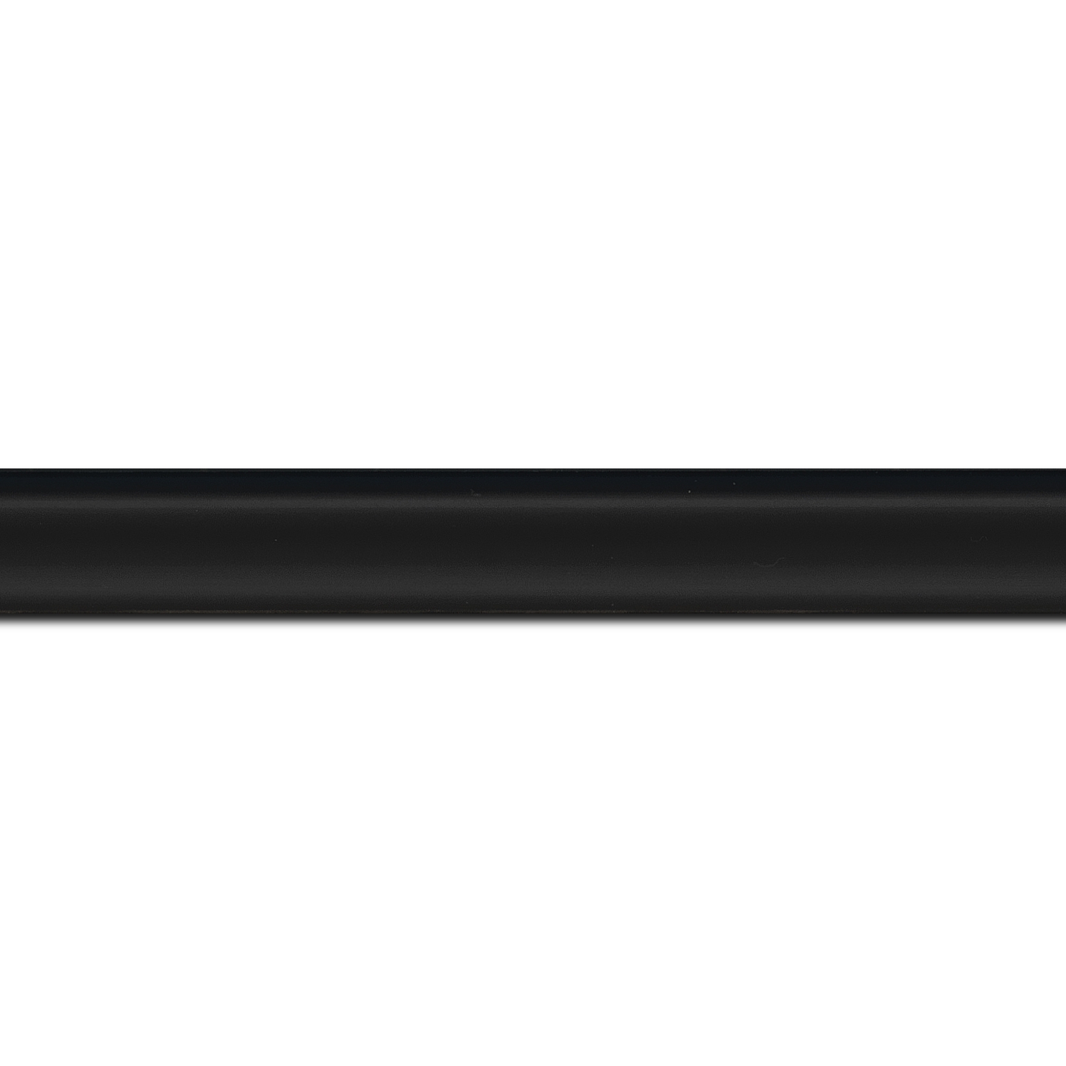 Baguette longueur 1.40m bois profil incurvé largeur 2.1cm couleur noir mat