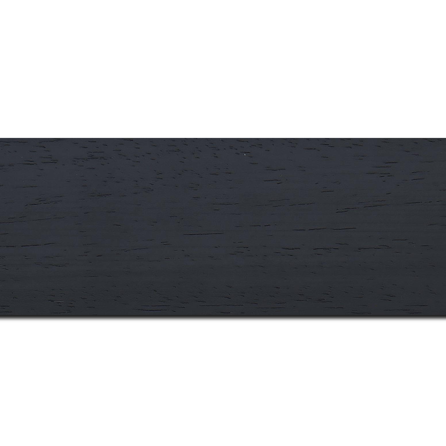 Pack par 12m, bois profil plat largeur 5.9cm couleur noir satiné (longueur baguette pouvant varier entre 2.40m et 3m selon arrivage des bois)