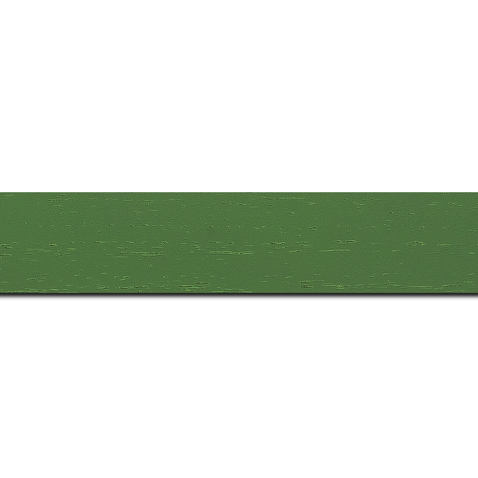 Pack par 12m, bois profil plat largeur 3cm couleur vert amande satiné (longueur baguette pouvant varier entre 2.40m et 3m selon arrivage des bois)
