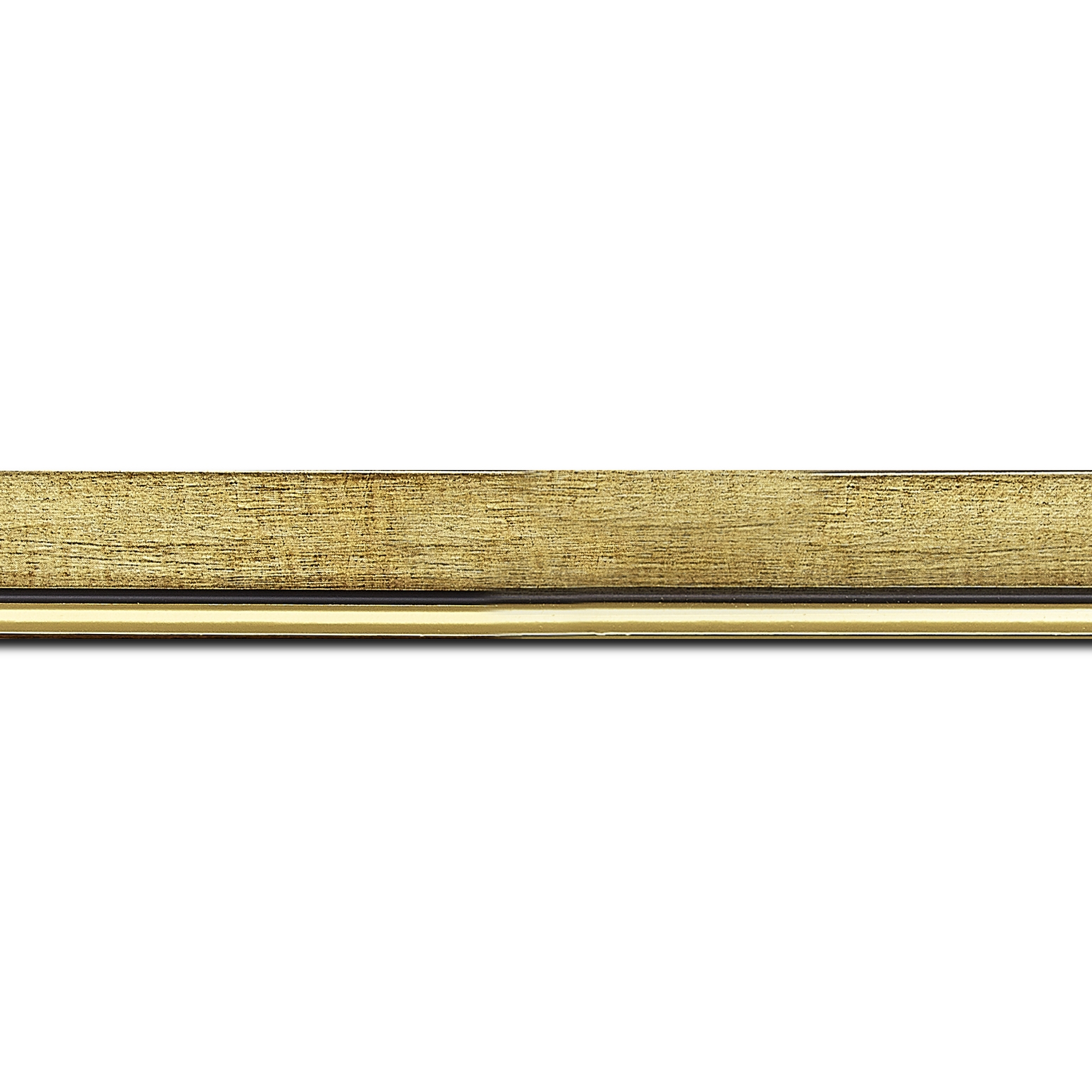 Pack par 12m, bois profil plat largeur 2.5cm couleur or filet or surligné noir (longueur baguette pouvant varier entre 2.40m et 3m selon arrivage des bois)