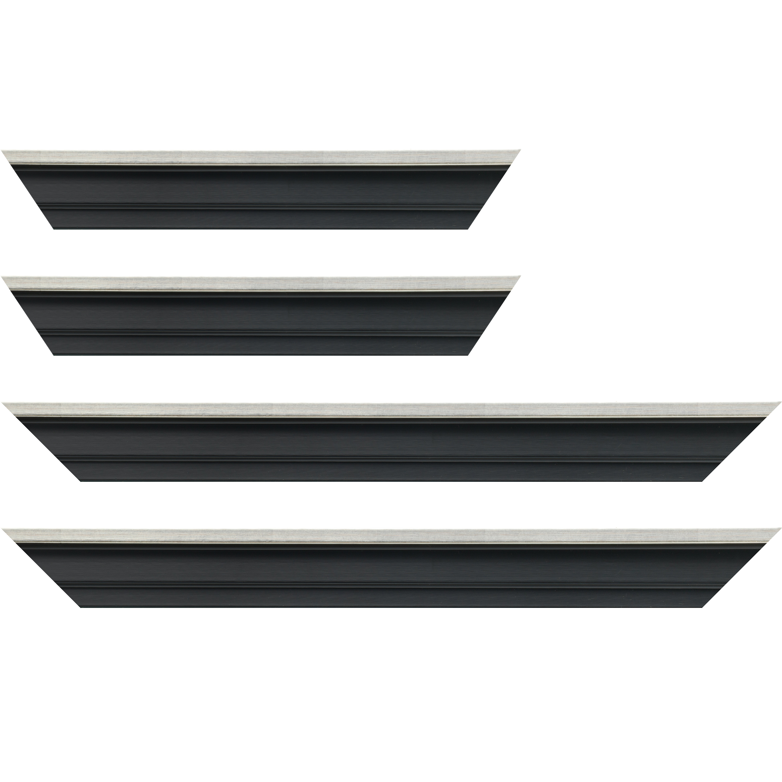 Baguette service précoupé Bois caisse américaine profil escalier largeur 4.4cm noir mat  filet argent (spécialement conçu pour les châssis d'une épaisseur jusqu’à 2.5cm )