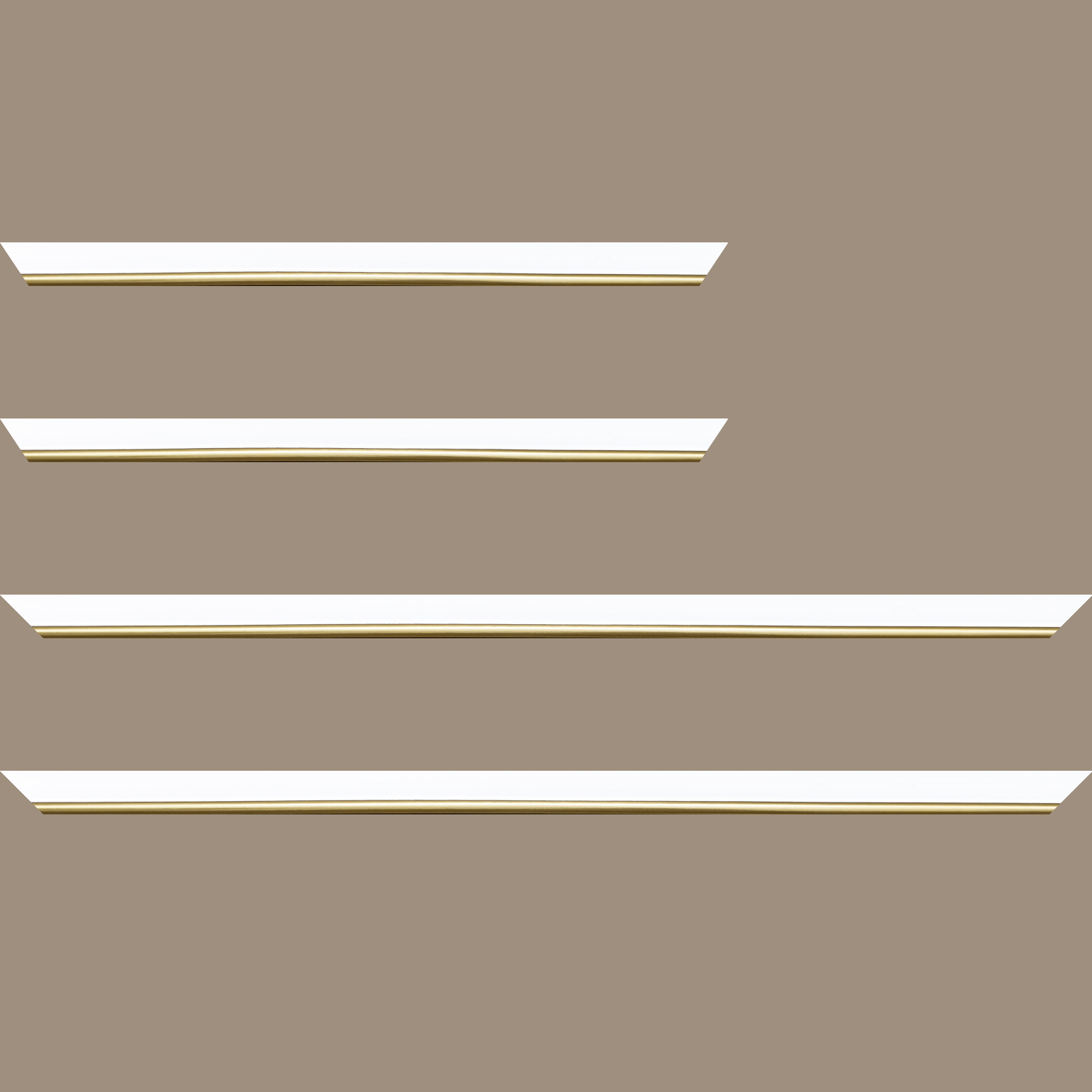 Baguette service précoupé Bois profil arrondi largeur 2.1cm couleur blanc mat filet or